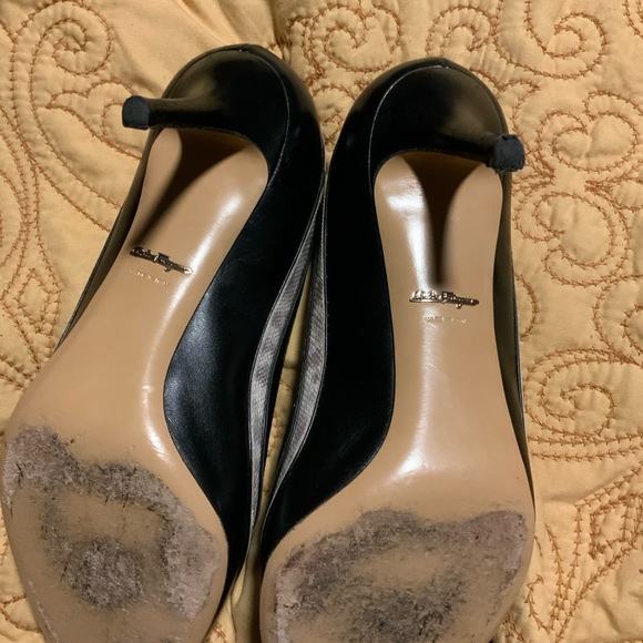 Salvatore Ferrara, black with gray and white like trim, size 8.5 - Picture 5 of 10